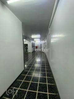 Image 2 - 881072