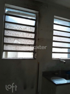 Image 9 - 881443