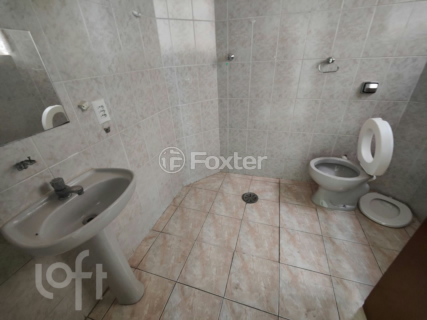 Image 8 - 881457