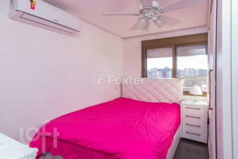 Image 8 - 881586