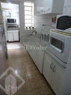 Image 6 - 881592