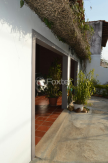 Image 9 - 881620