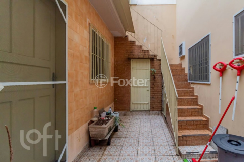Image 36 - 881633