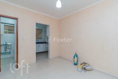 Image 3 - 881633