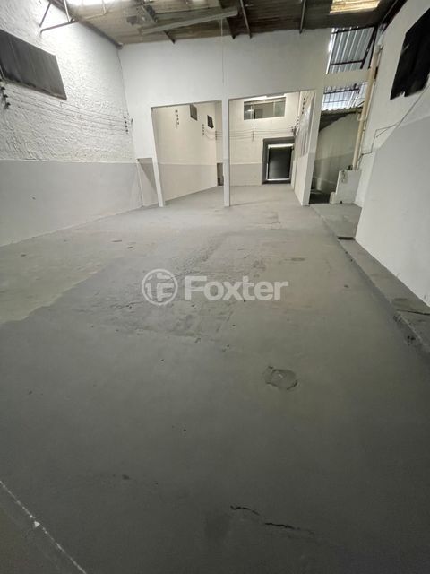 Image 3 - 881666