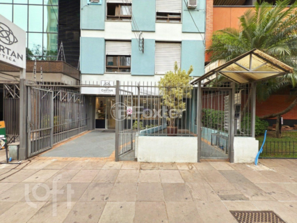 Image 31 - 881765