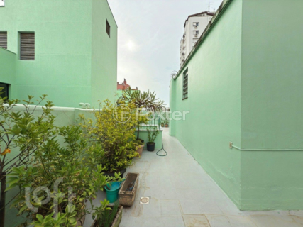 Image 28 - 881765
