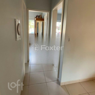 Image 3 - 881772