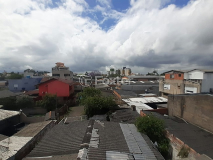 Image 7 - 881786