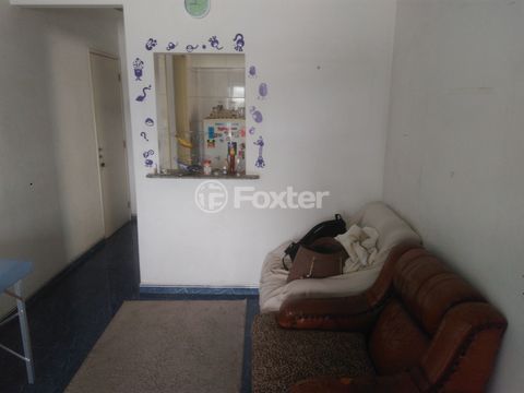 Image 1 - 881910