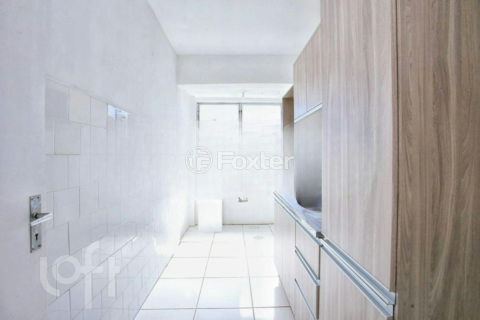 Image 6 - 882025