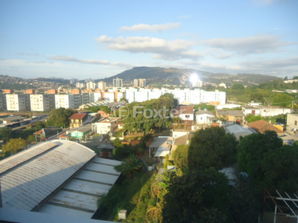 Image 7 - 882064