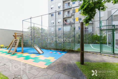 Image 34 - 882069