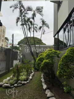Image 31 - 882154