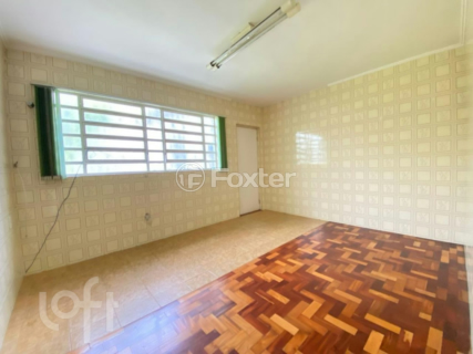 Image 21 - 882326