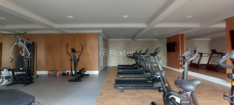 Image 22 - 882371