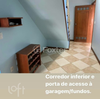 Image 4 - 882383