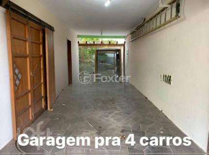 Image 8 - 882383