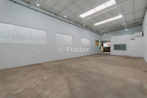 Image 1 - 882454