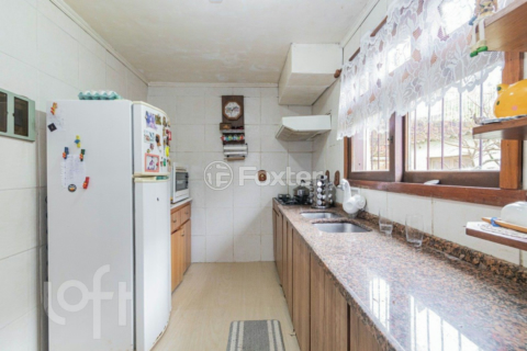 Image 7 - 882529