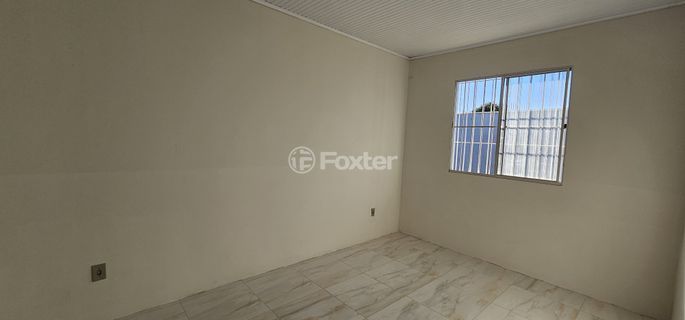 Image 7 - 882531
