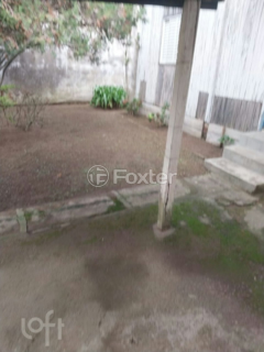 Image 5 - 882541