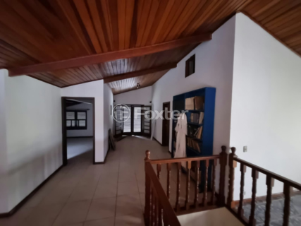 Image 3 - 882596