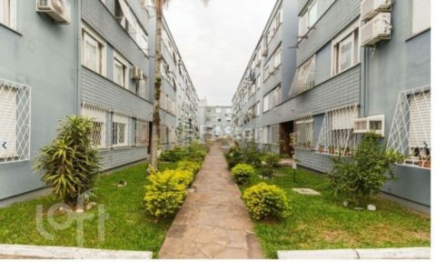 Image 9 - 882620