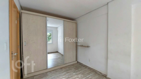 Image 13 - 882644