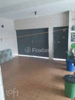 Image 7 - 882653