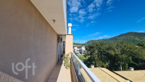 Image 8 - 882756