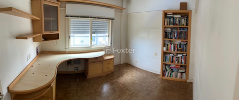 Image 3 - 882757