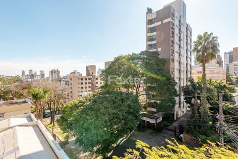 Image 15 - 882917