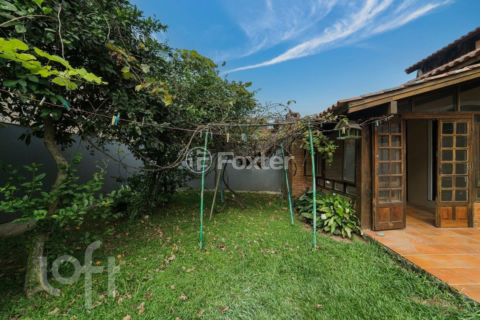 Image 31 - 882951