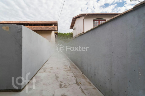 Image 47 - 882951
