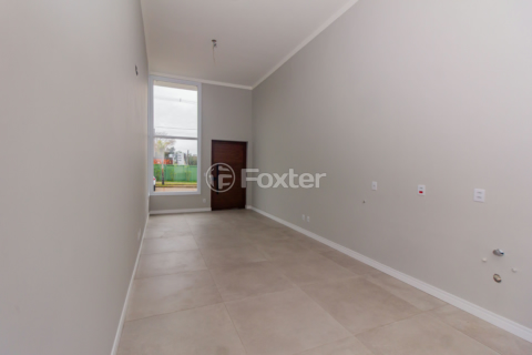 Image 4 - 883069