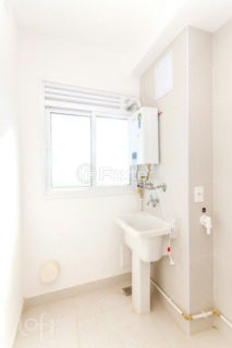 Image 31 - 883265