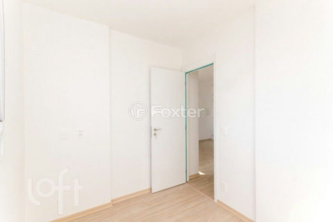 Image 21 - 883265