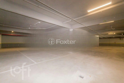 Image 32 - 883265