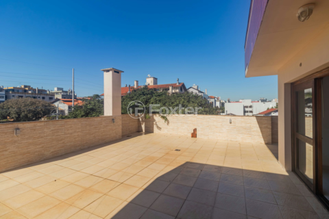 Image 3 - 883402