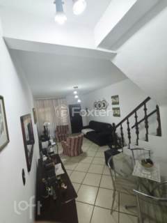 Image 23 - 883458