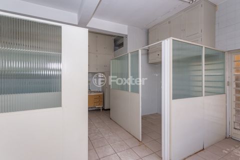 Image 7 - 883469