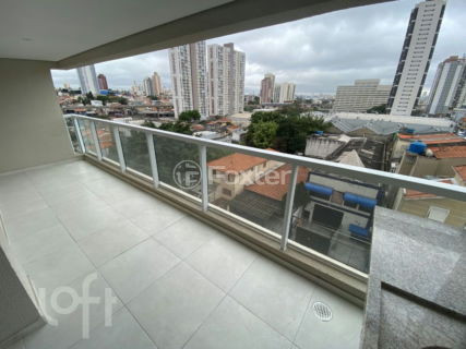 Image 8 - 883579