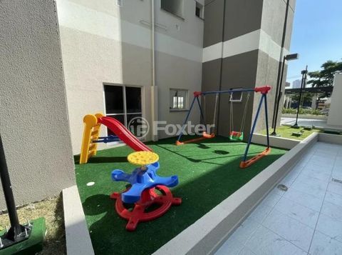 Image 9 - 883641