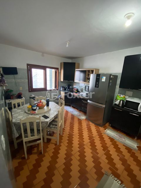 Image 5 - 883643