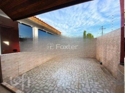 Image 10 - 883775