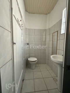 Image 8 - 883778