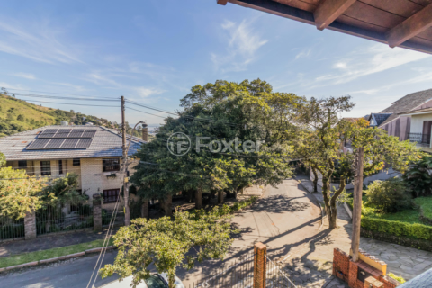 Image 33 - 883876