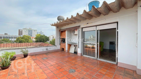 Image 6 - 883941