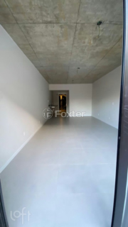 Image 7 - 884051